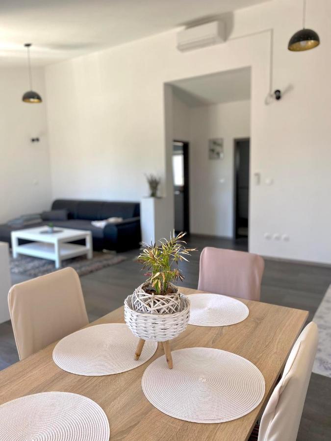 Apartman Ritta Біоград-на-Мору Екстер'єр фото